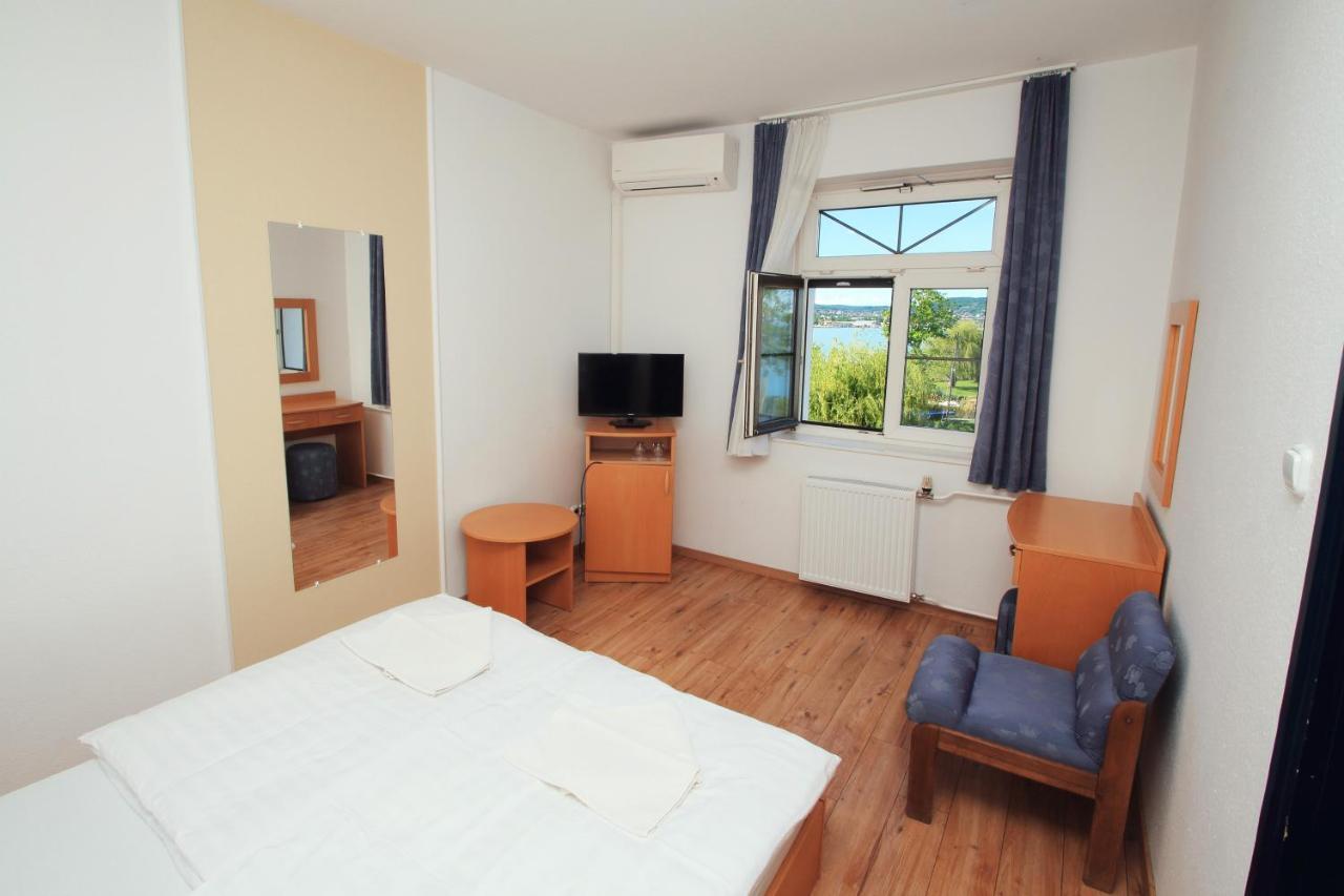 Aquilo Hotel Panorama Tihany Exterior photo