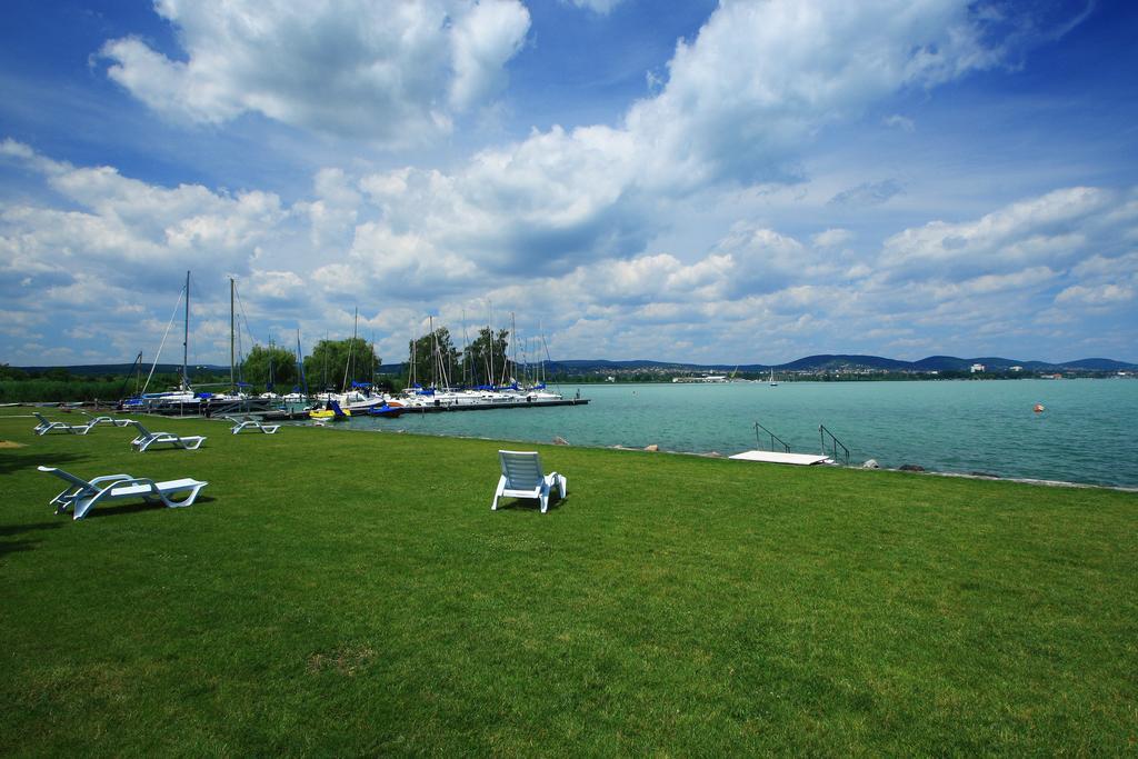 Aquilo Hotel Panorama Tihany Exterior photo